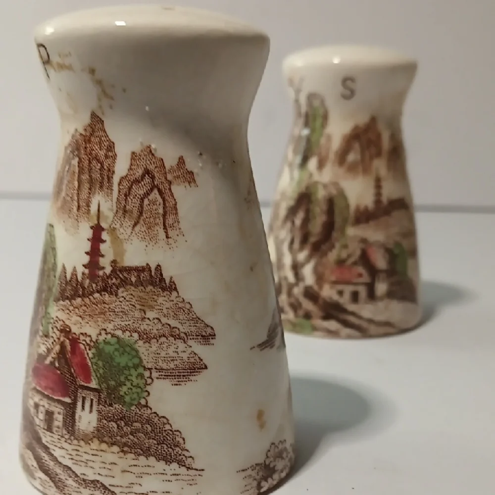 Nasco charming ceramic